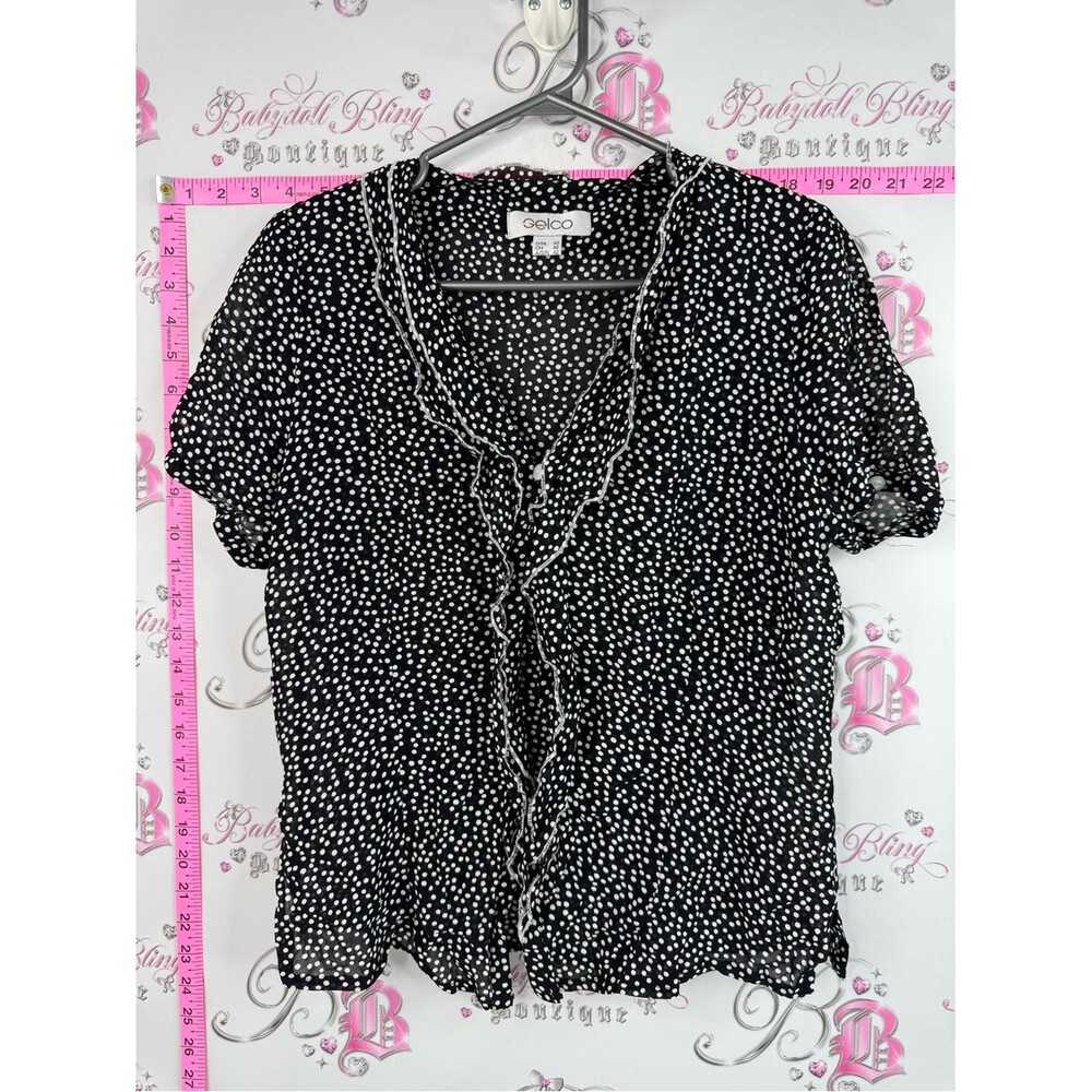Gelco tshirt button up dots Black White Polka Dot Ruffle Front Short Sleeve Top